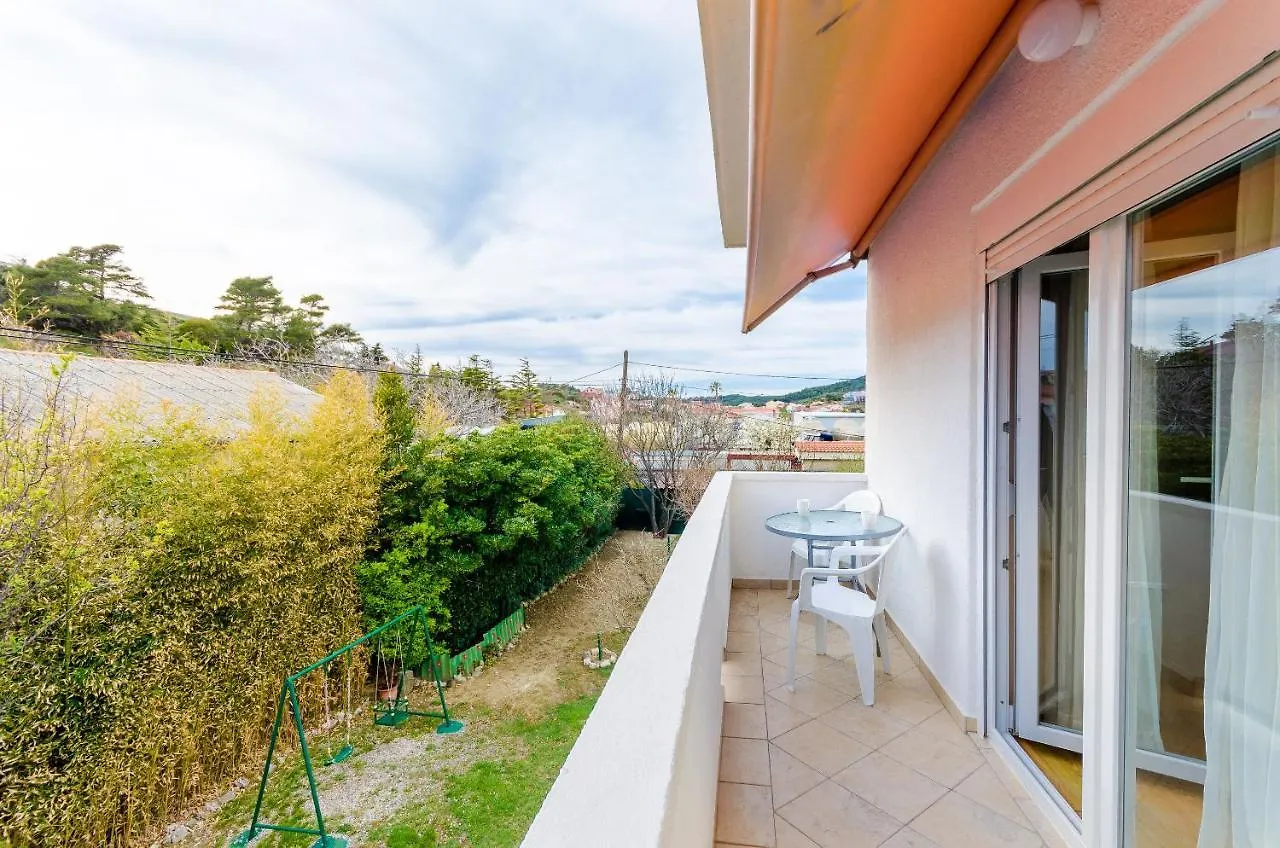 Apartments Nada Palit